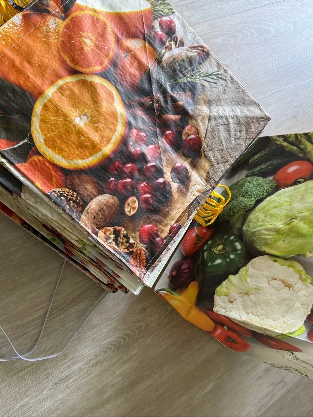 Bundle (40) of Reusable Tote Bag with Fresh Produce Print